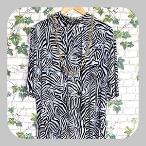 ‼️ 2 for $12 ‼️ Essential Blouse